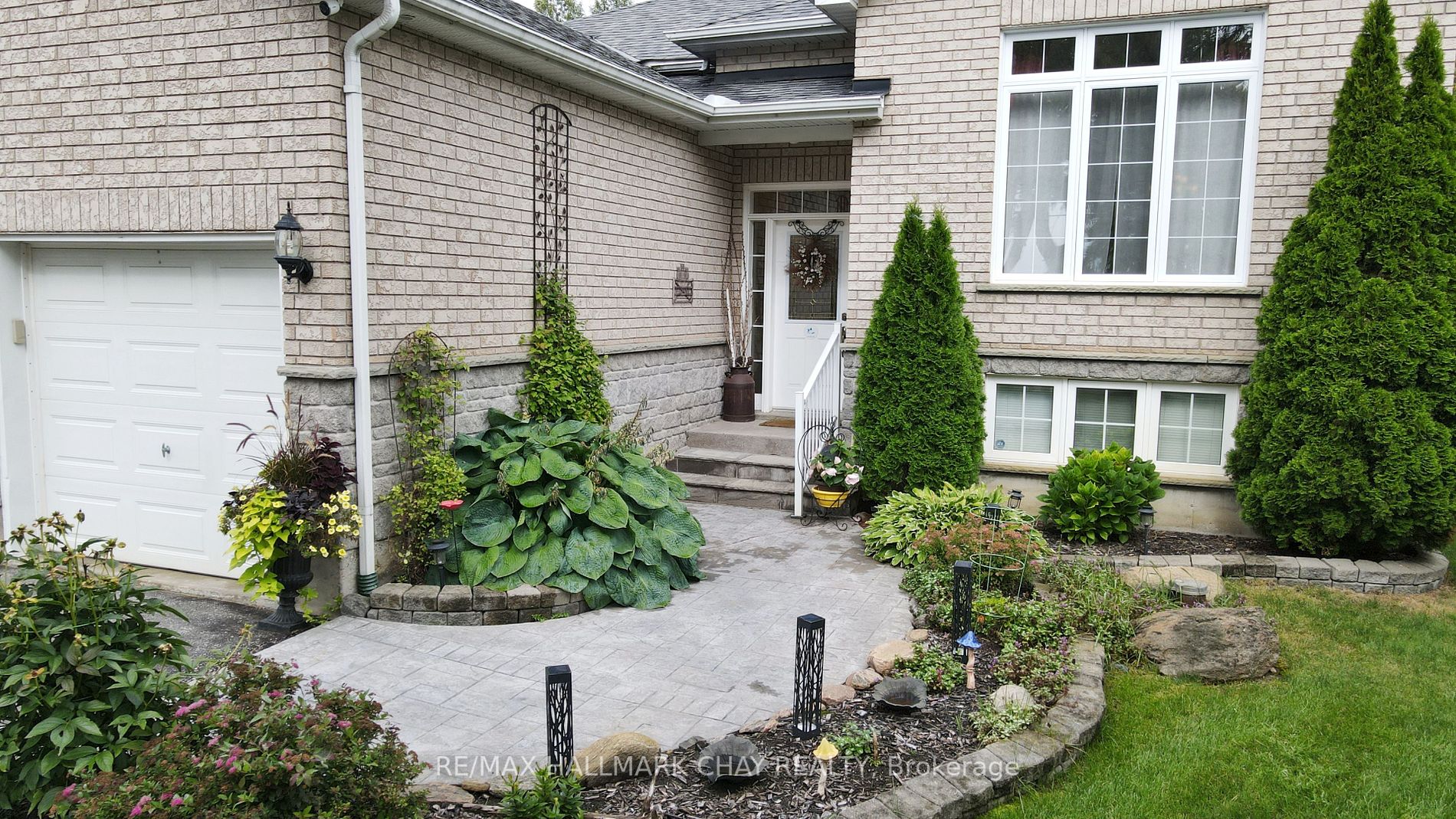 1452 Maple Road