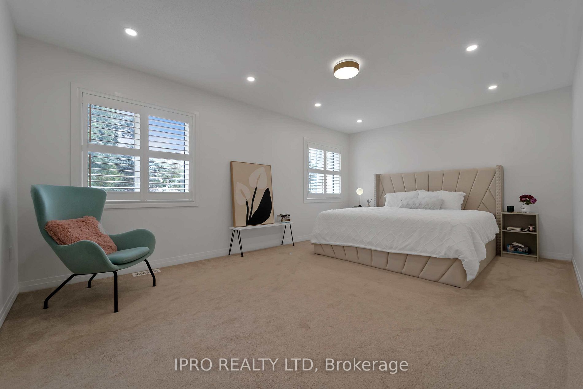 62 Pridham Pl