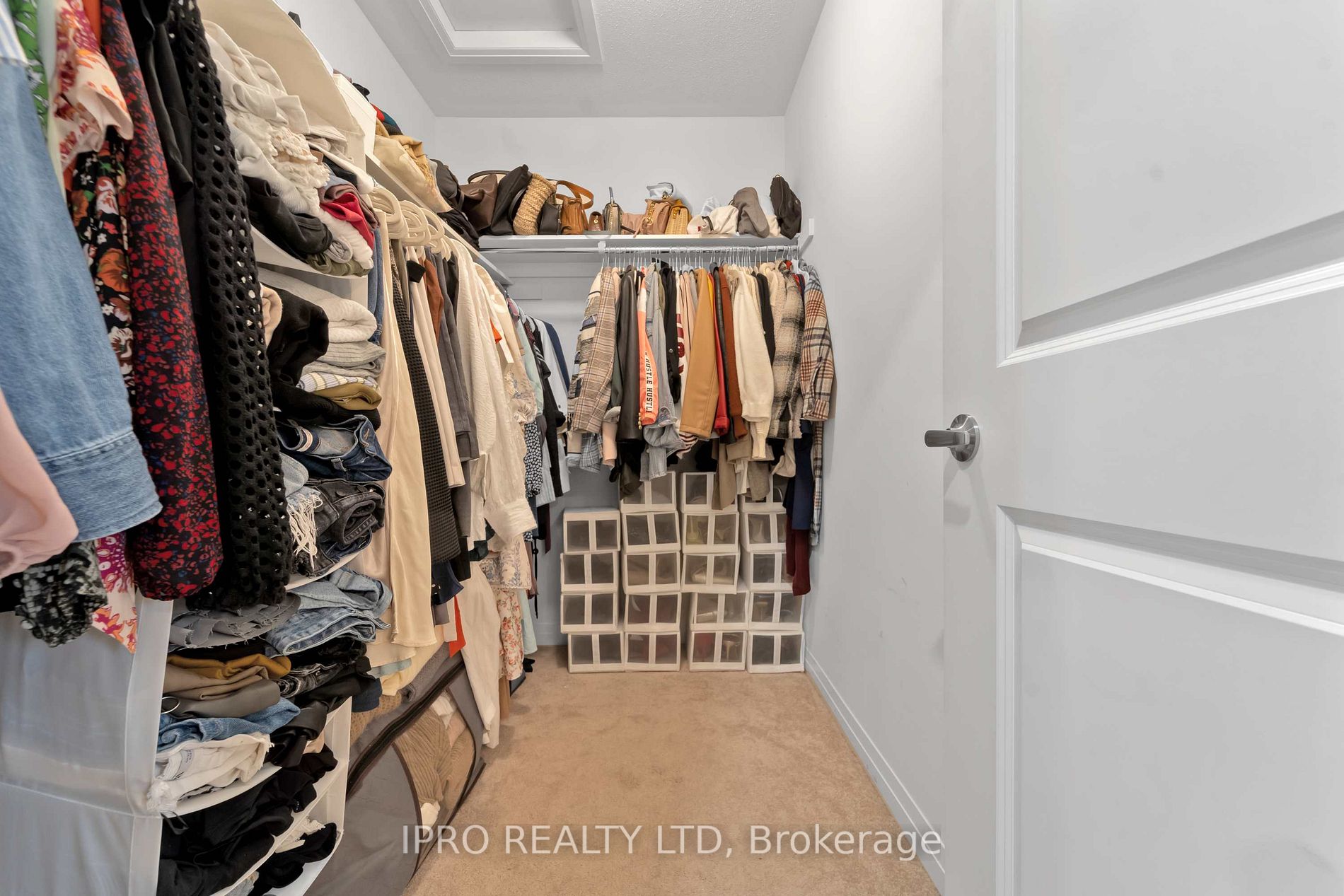 62 Pridham Pl