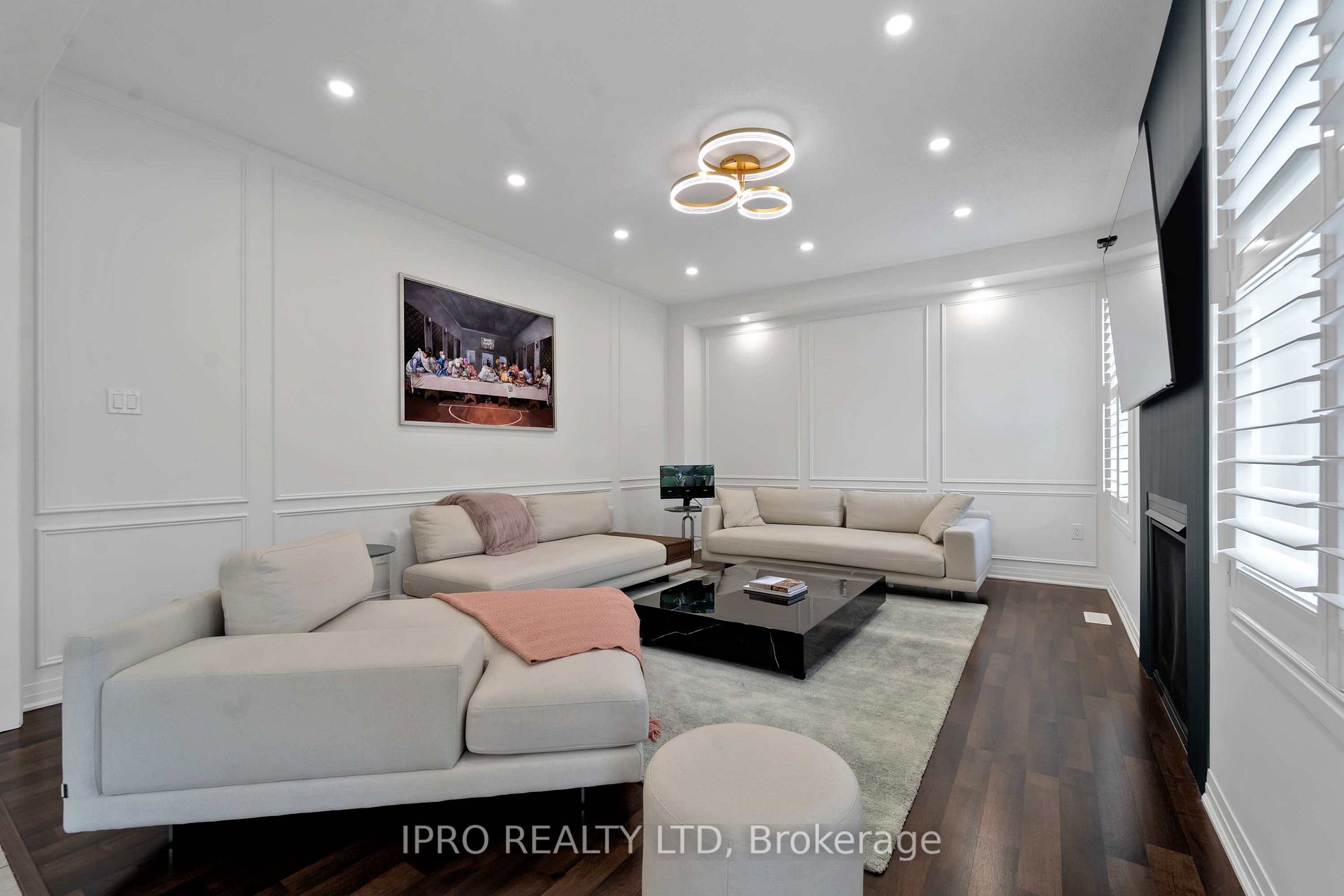 62 Pridham Pl