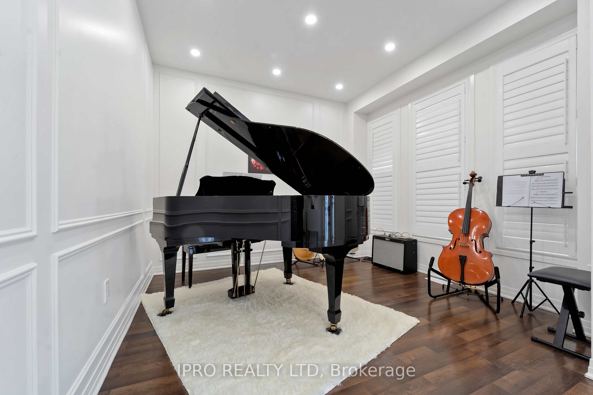 62 Pridham Pl