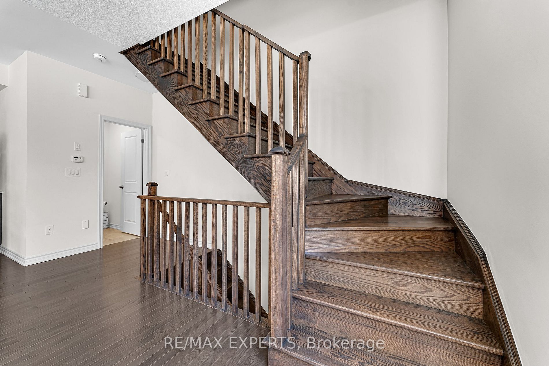 43 Elsinore St
