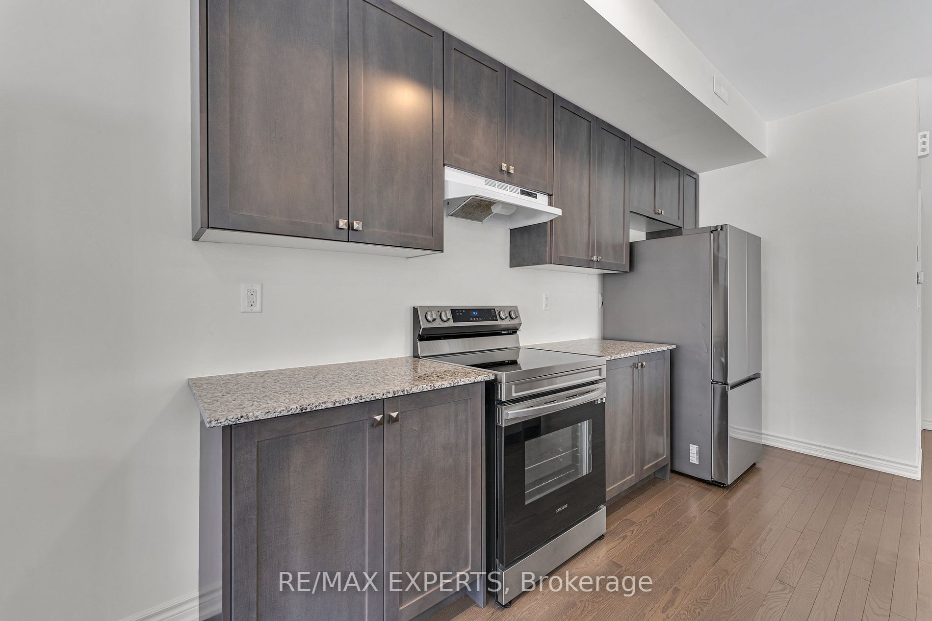 43 Elsinore St