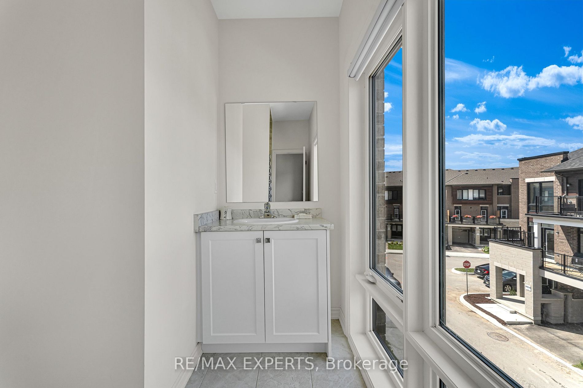 43 Elsinore St