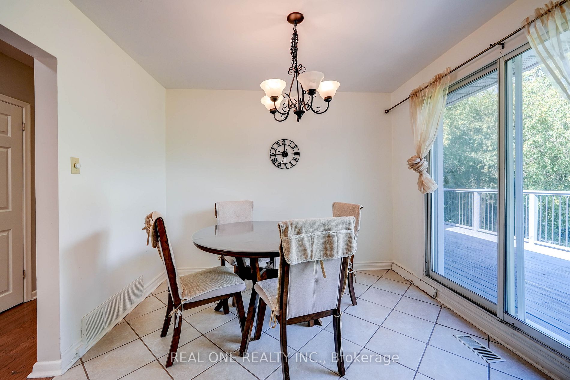 167 Felix Rd