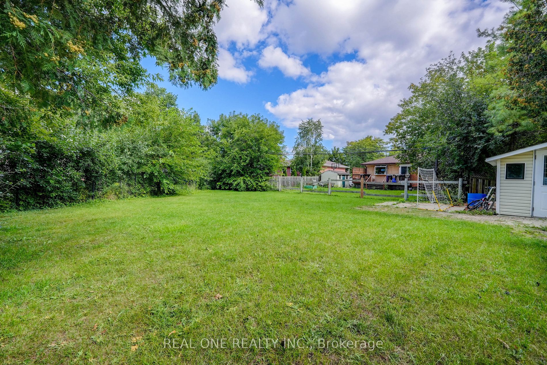 167 Felix Rd