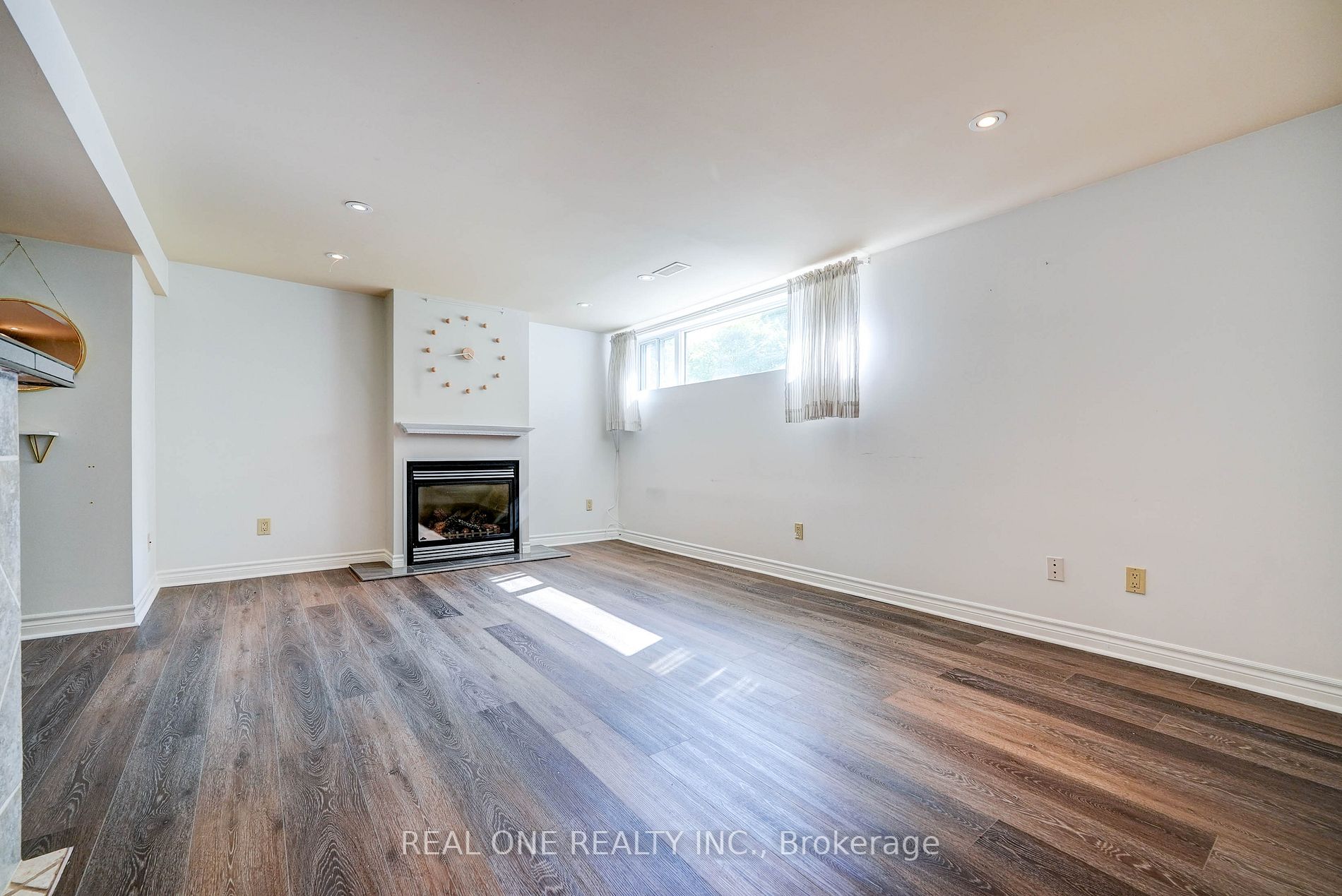 167 Felix Rd