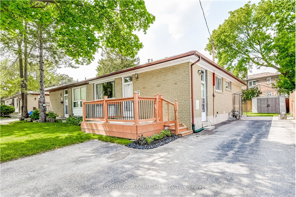207 Beechy Dr, Richmond Hill
