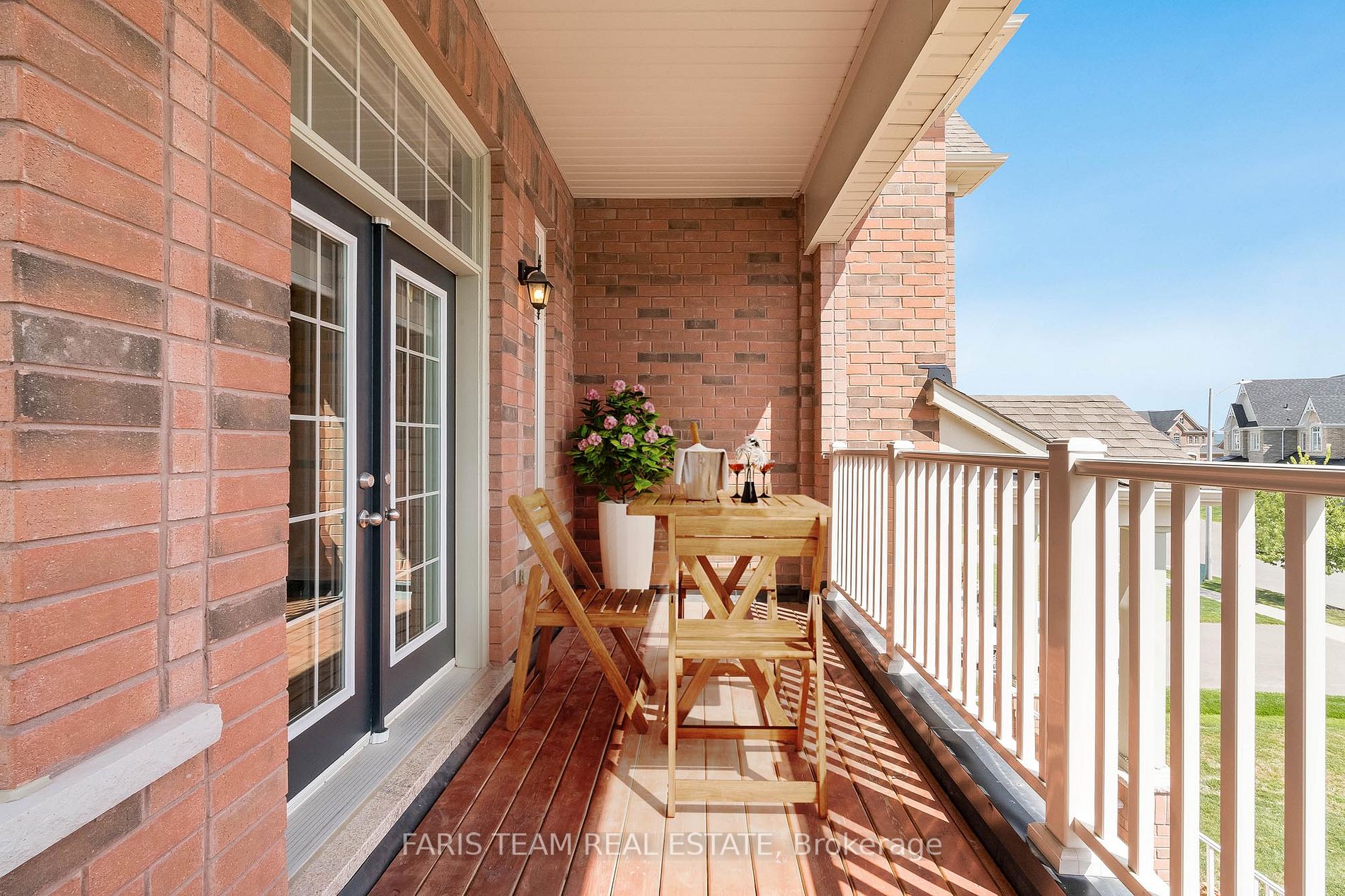 10 Flay Court