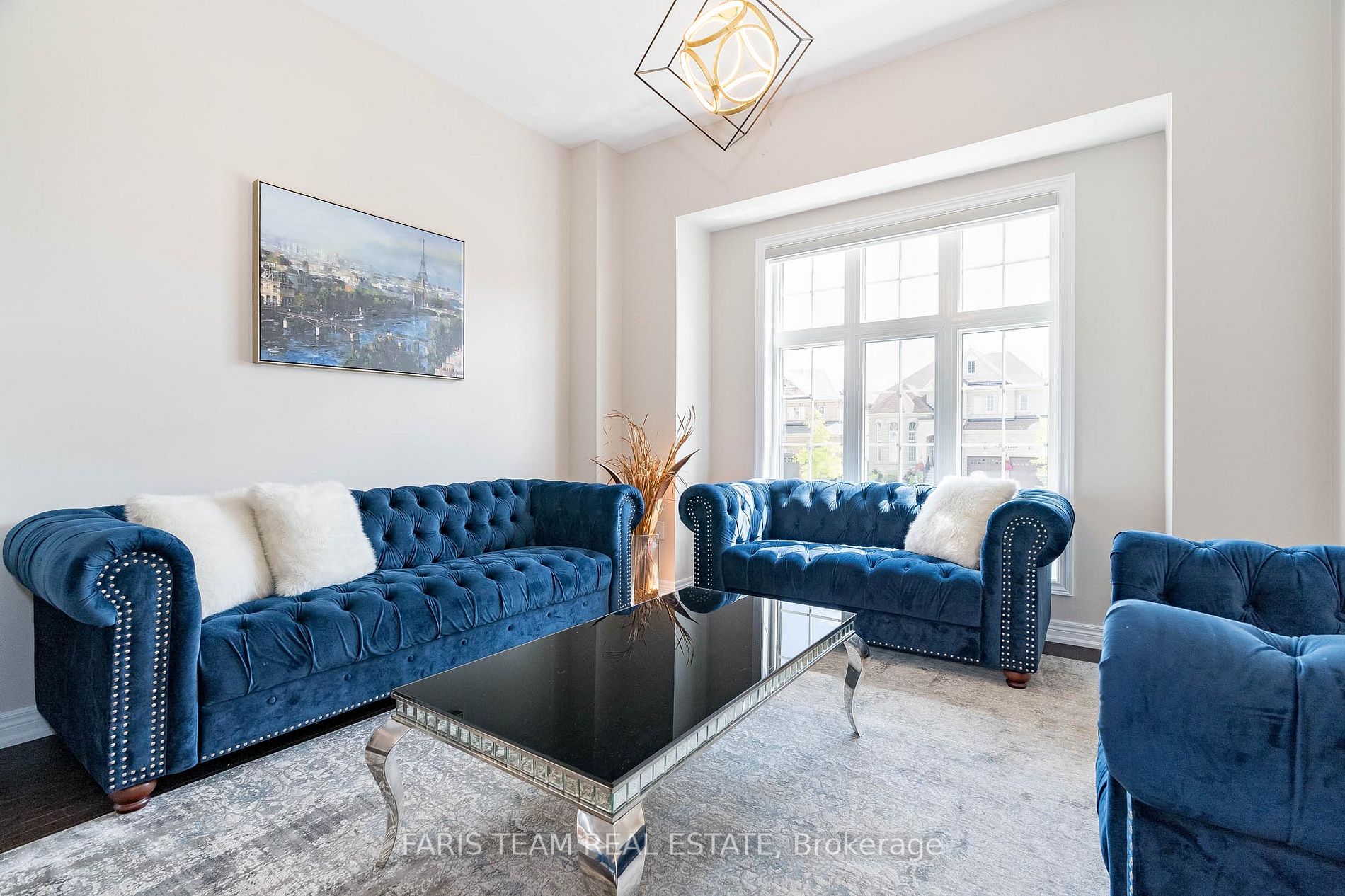 10 Flay Court