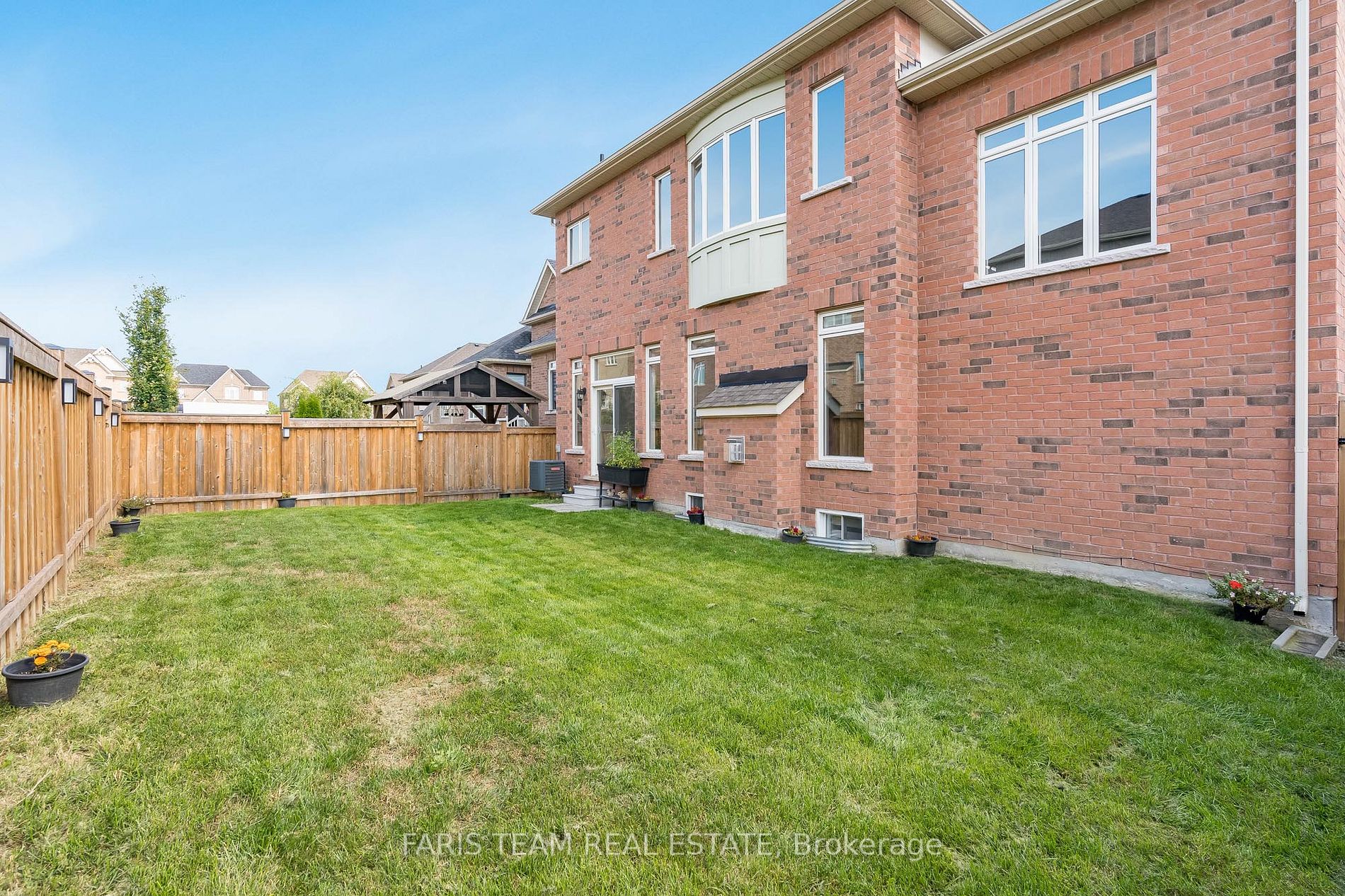 10 Flay Court