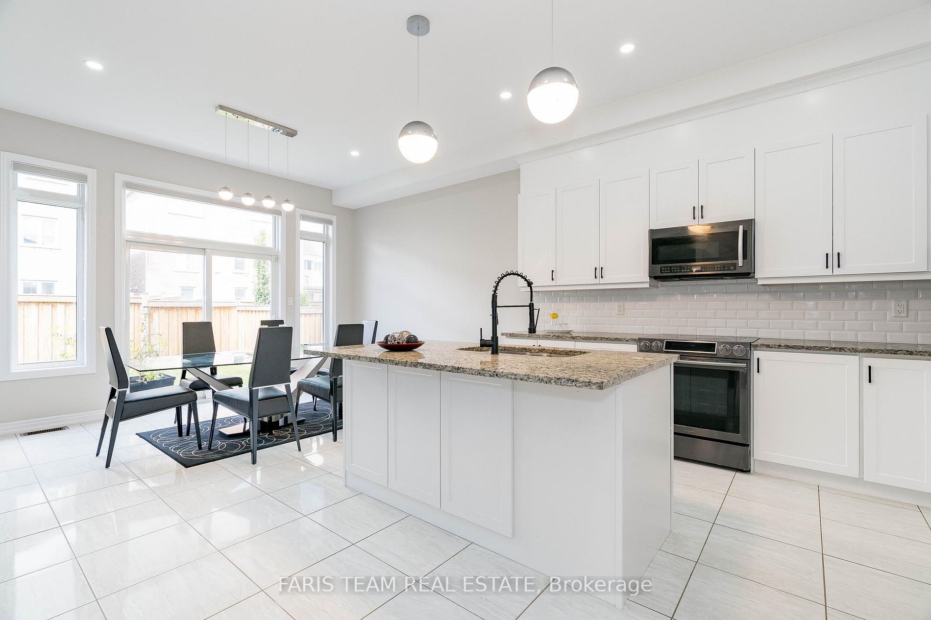 10 Flay Court