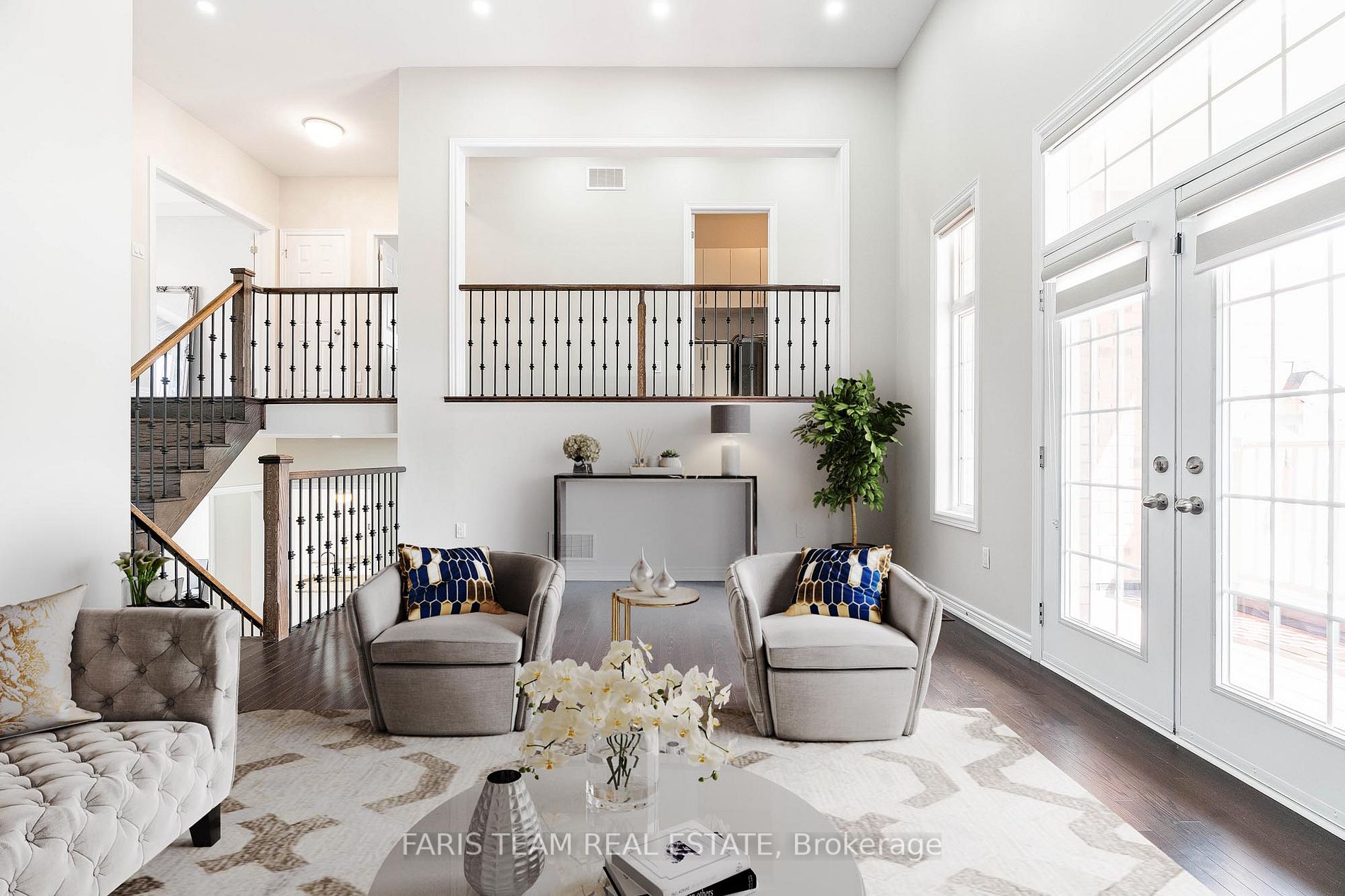 10 Flay Court