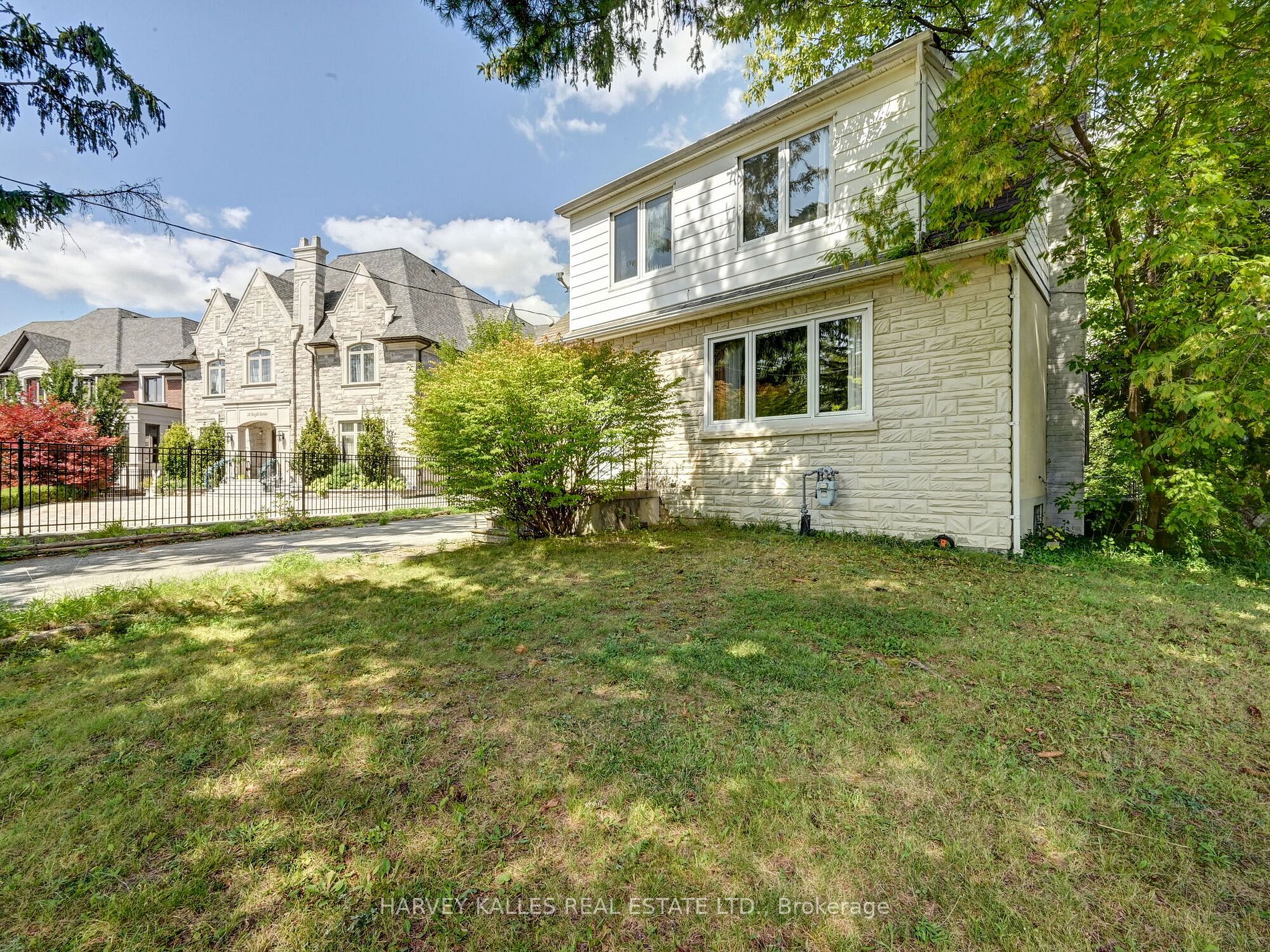 29 Boyle Dr
