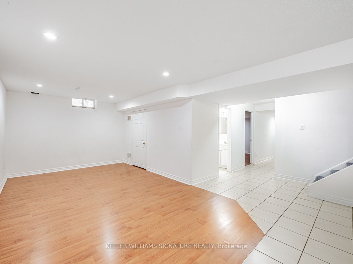 122 America Ave, #Lower