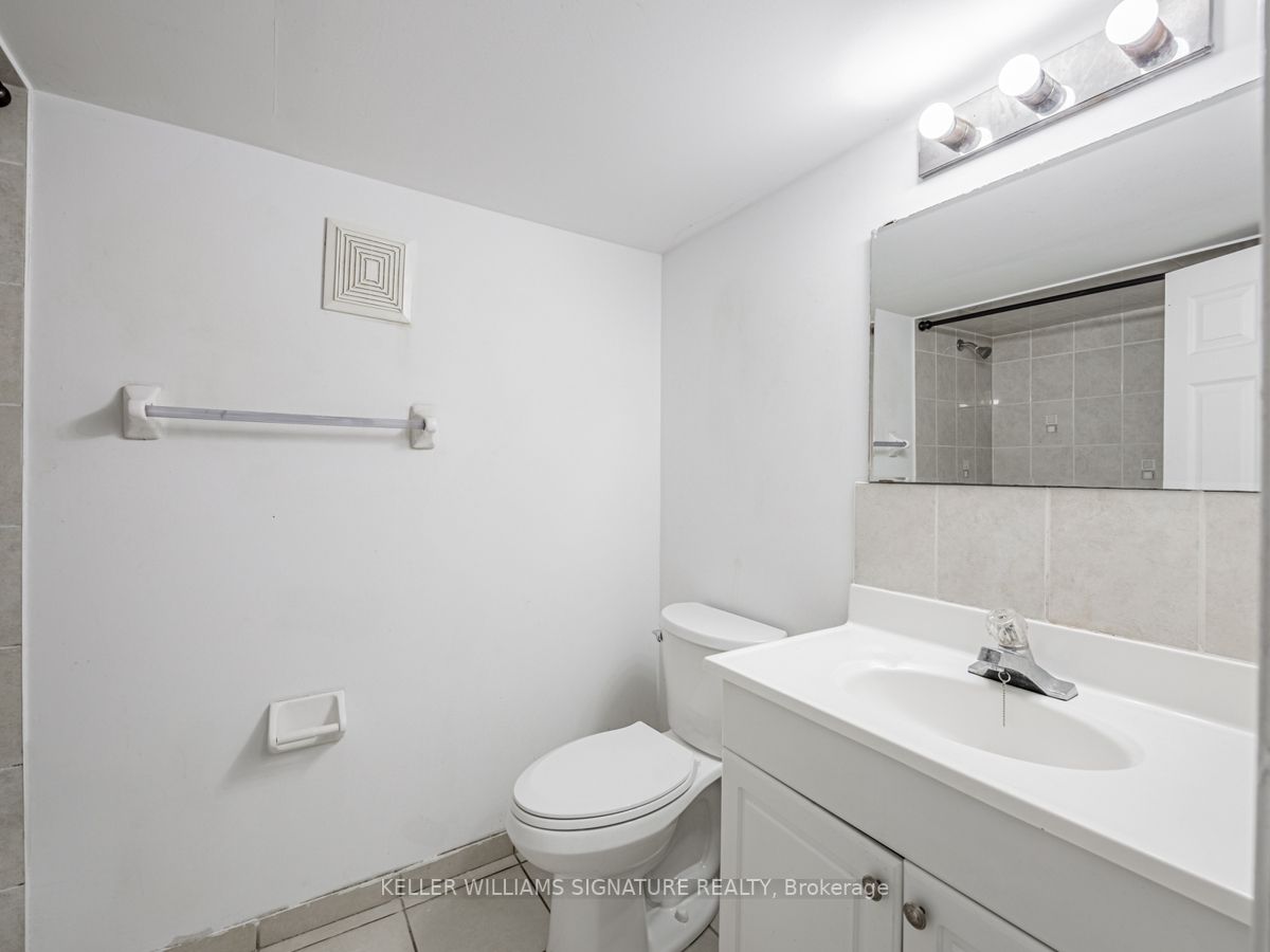 122 America Ave, #Lower