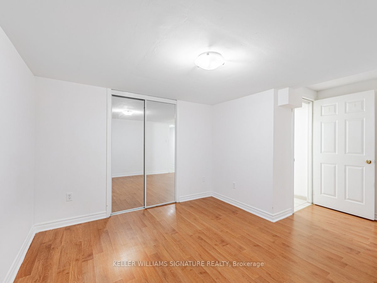 122 America Ave, #Lower