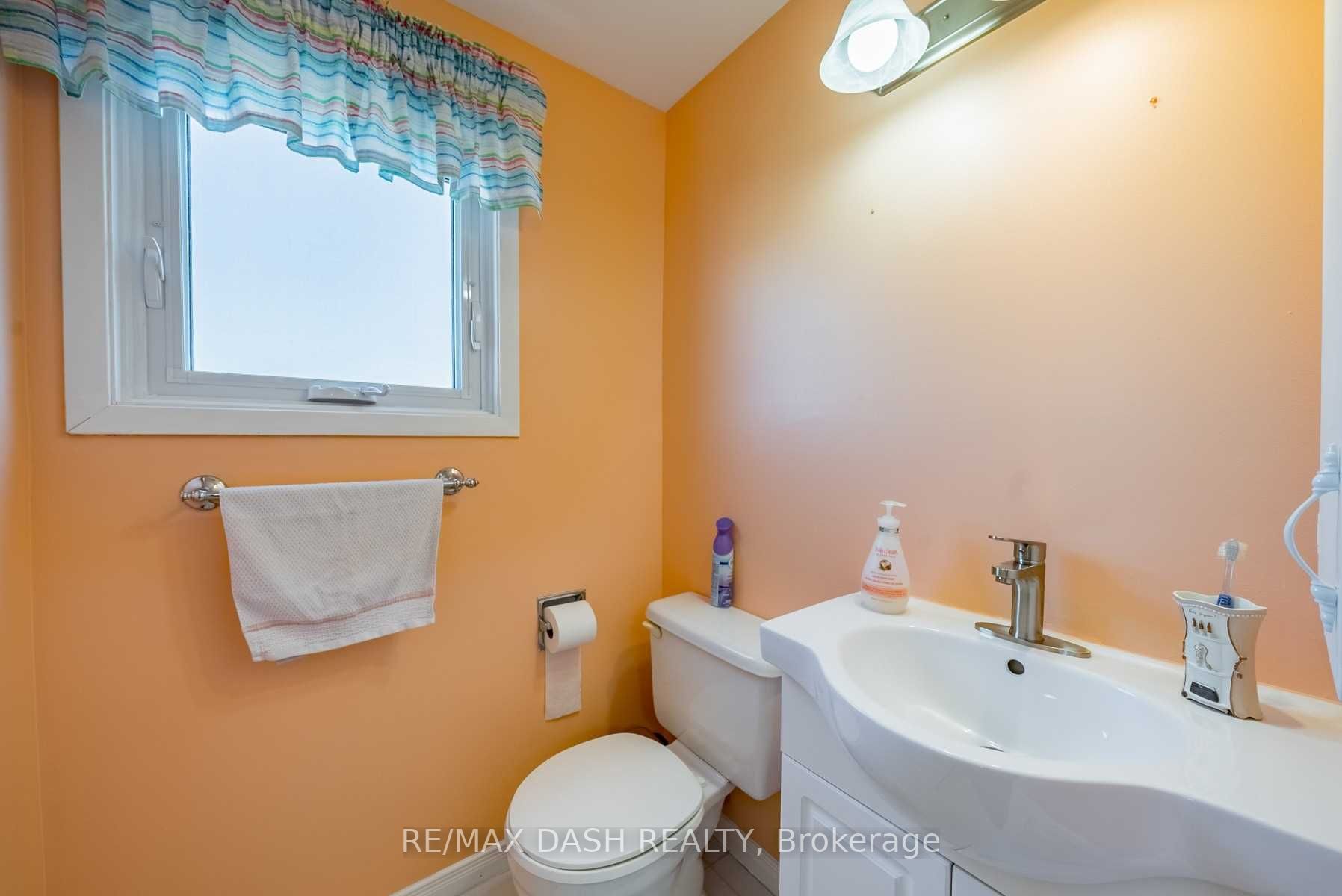 21 Mayvern Cres