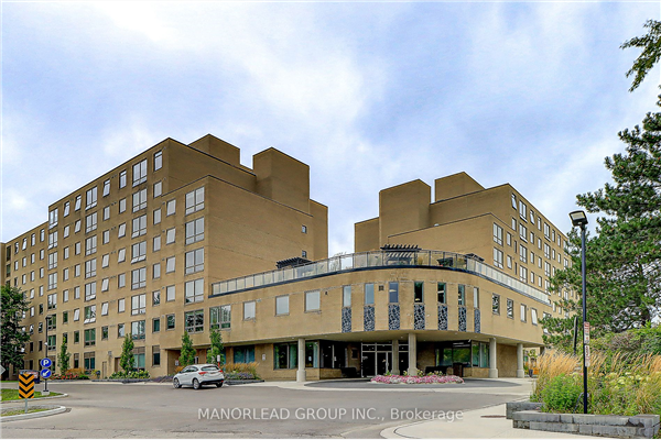 326 Major Mackenzie Dr, Richmond Hill