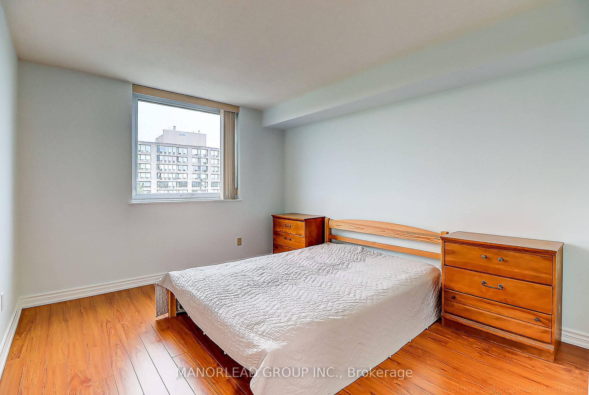 326 Major Mackenzie Dr, #510