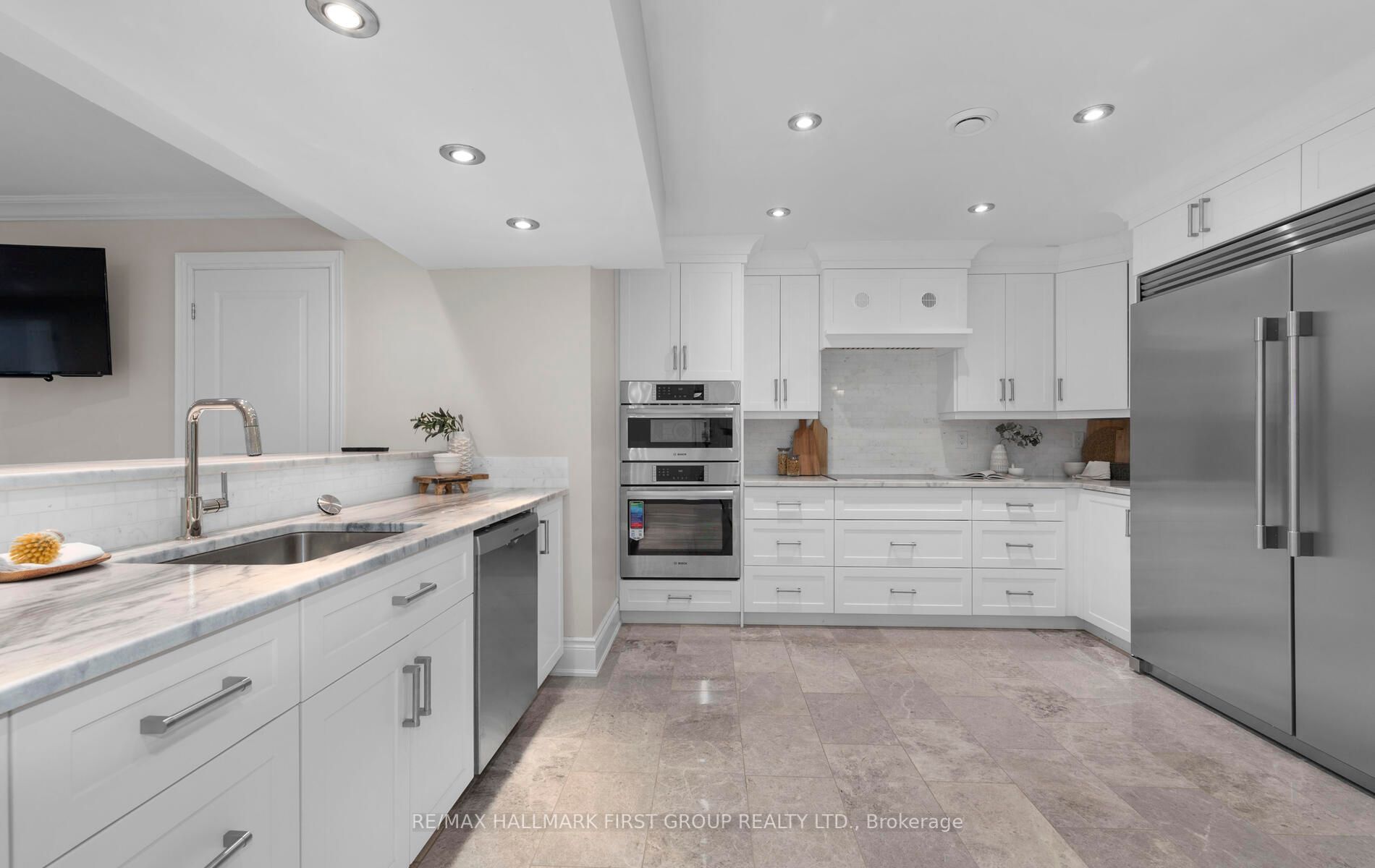 100 Woodland Hills Blvd