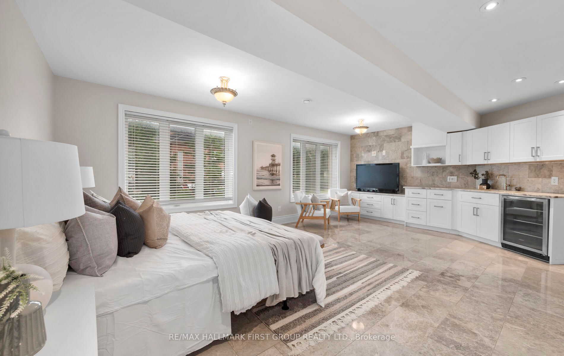 100 Woodland Hills Blvd
