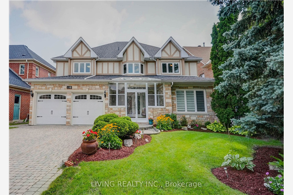 195 Spadina Rd, Richmond Hill