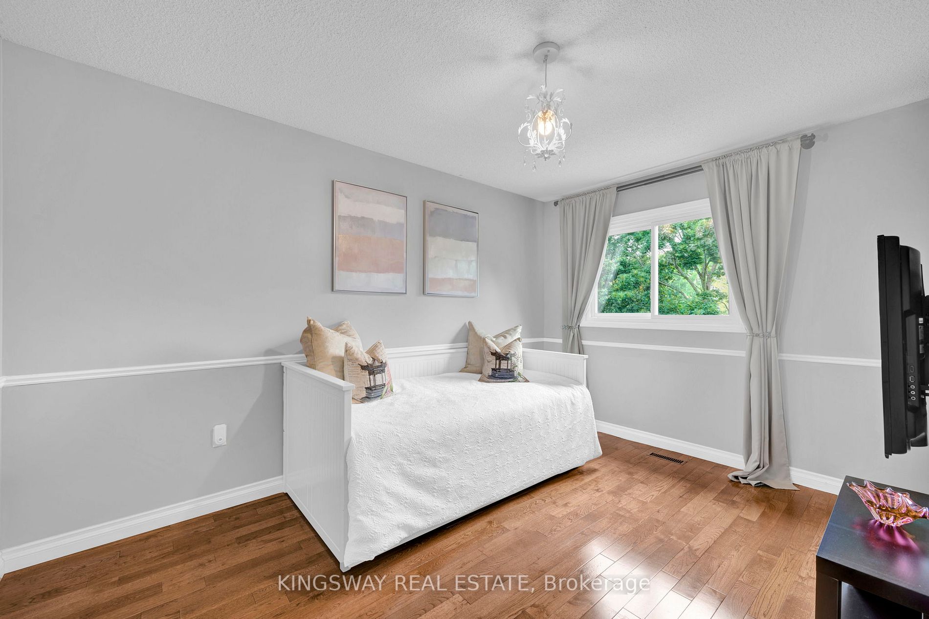22 Baycroft Lane