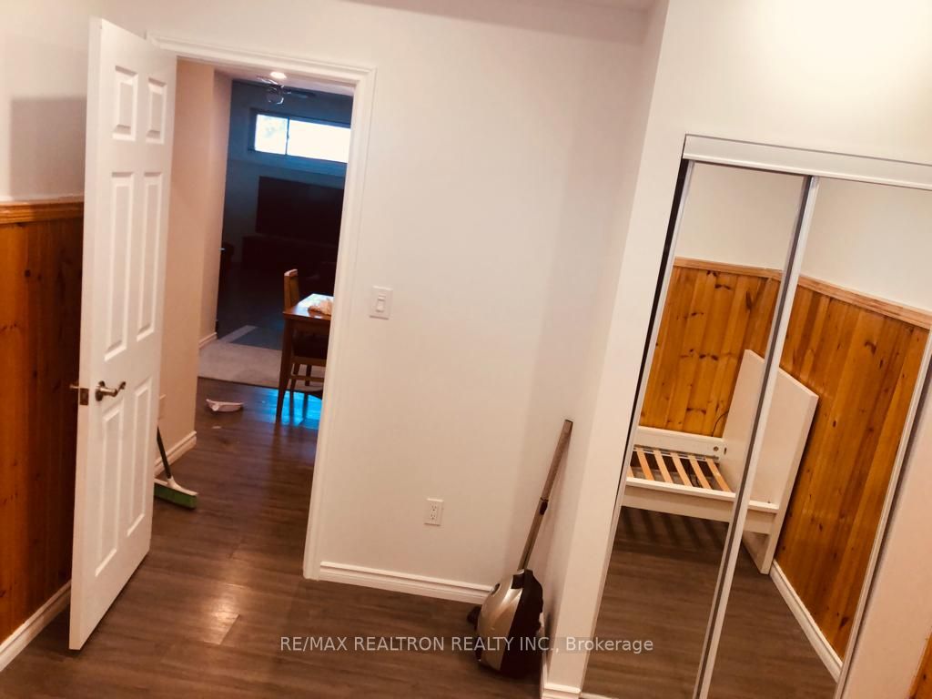 42 Imperial Cres