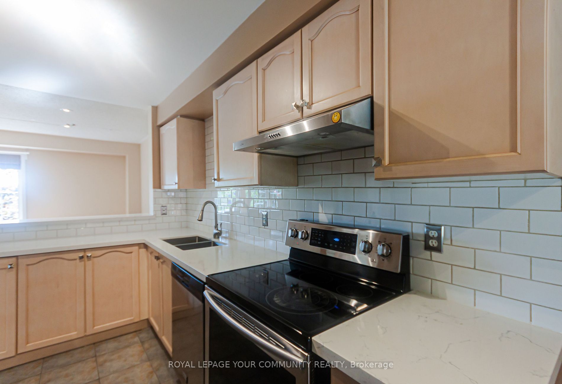 39 Sandlewood Crt, #39