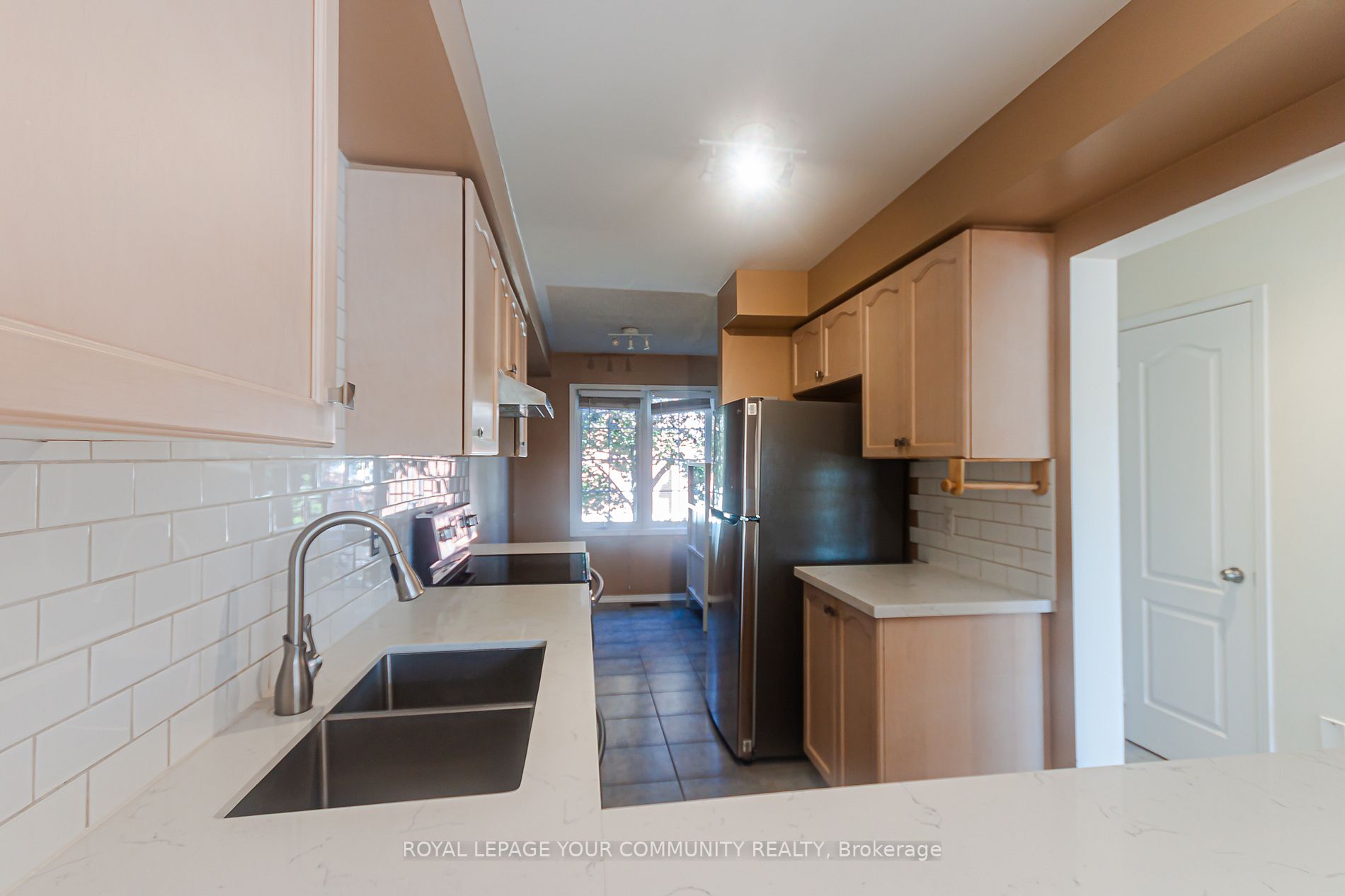 39 Sandlewood Crt, #39