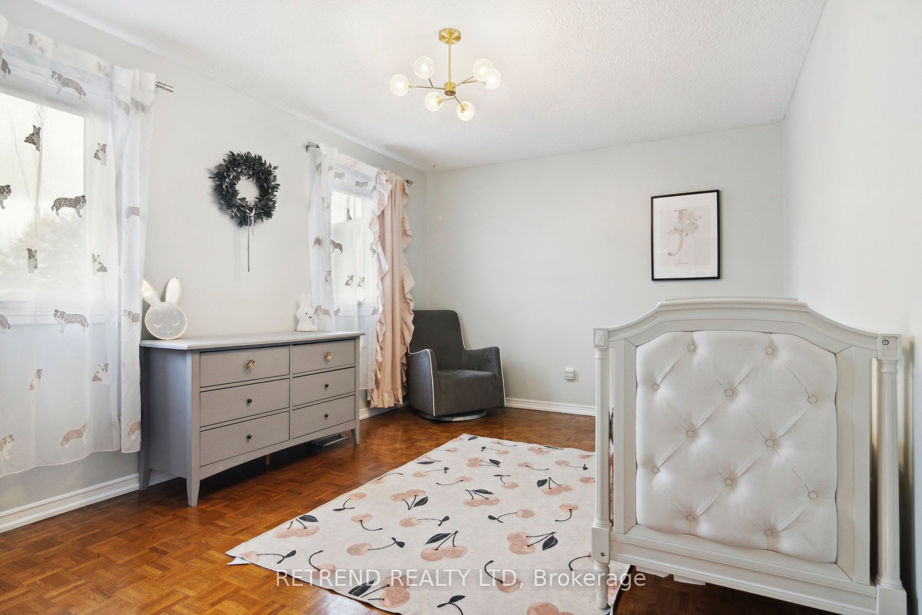 3 Swanage Dr