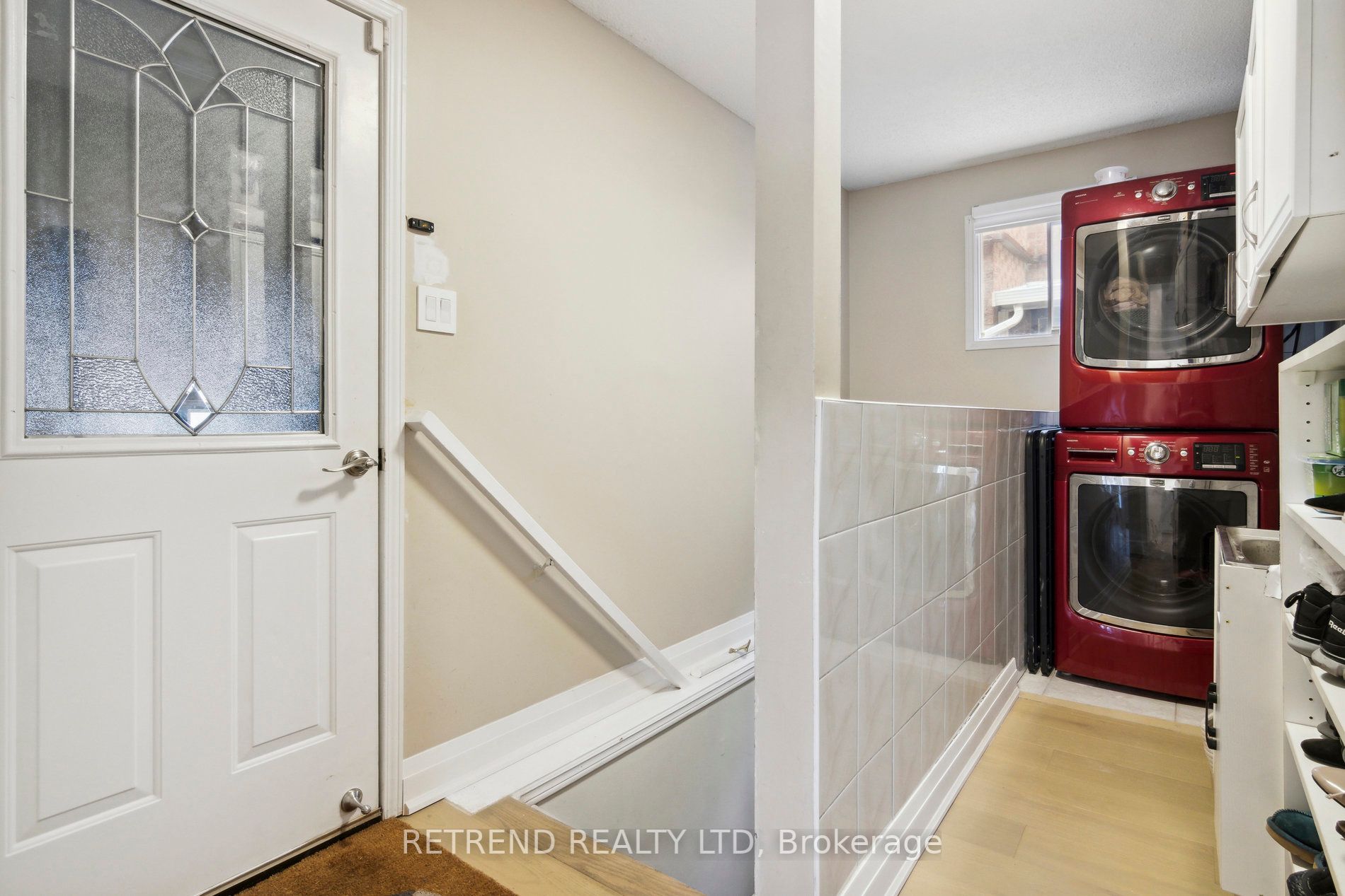 3 Swanage Dr