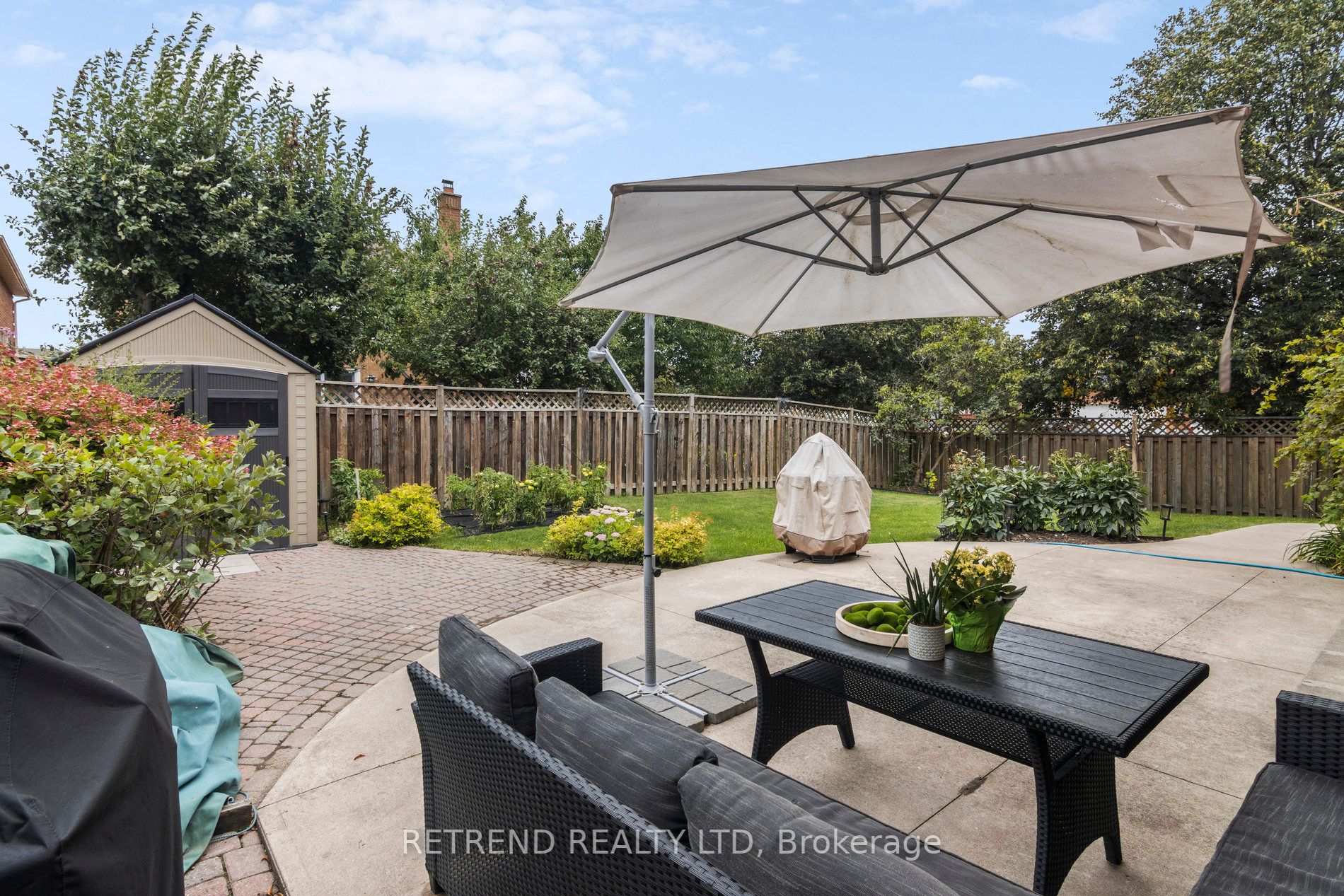 3 Swanage Dr