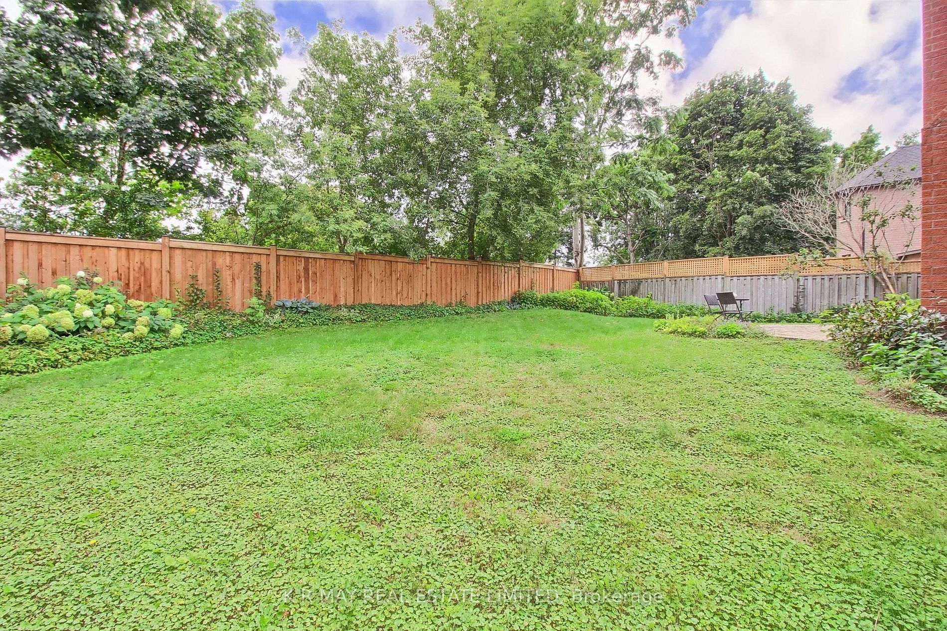 14 Glenn Gould Cres