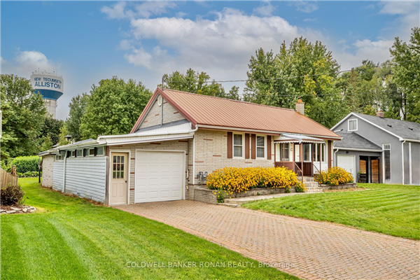 98 Church St N, New Tecumseth