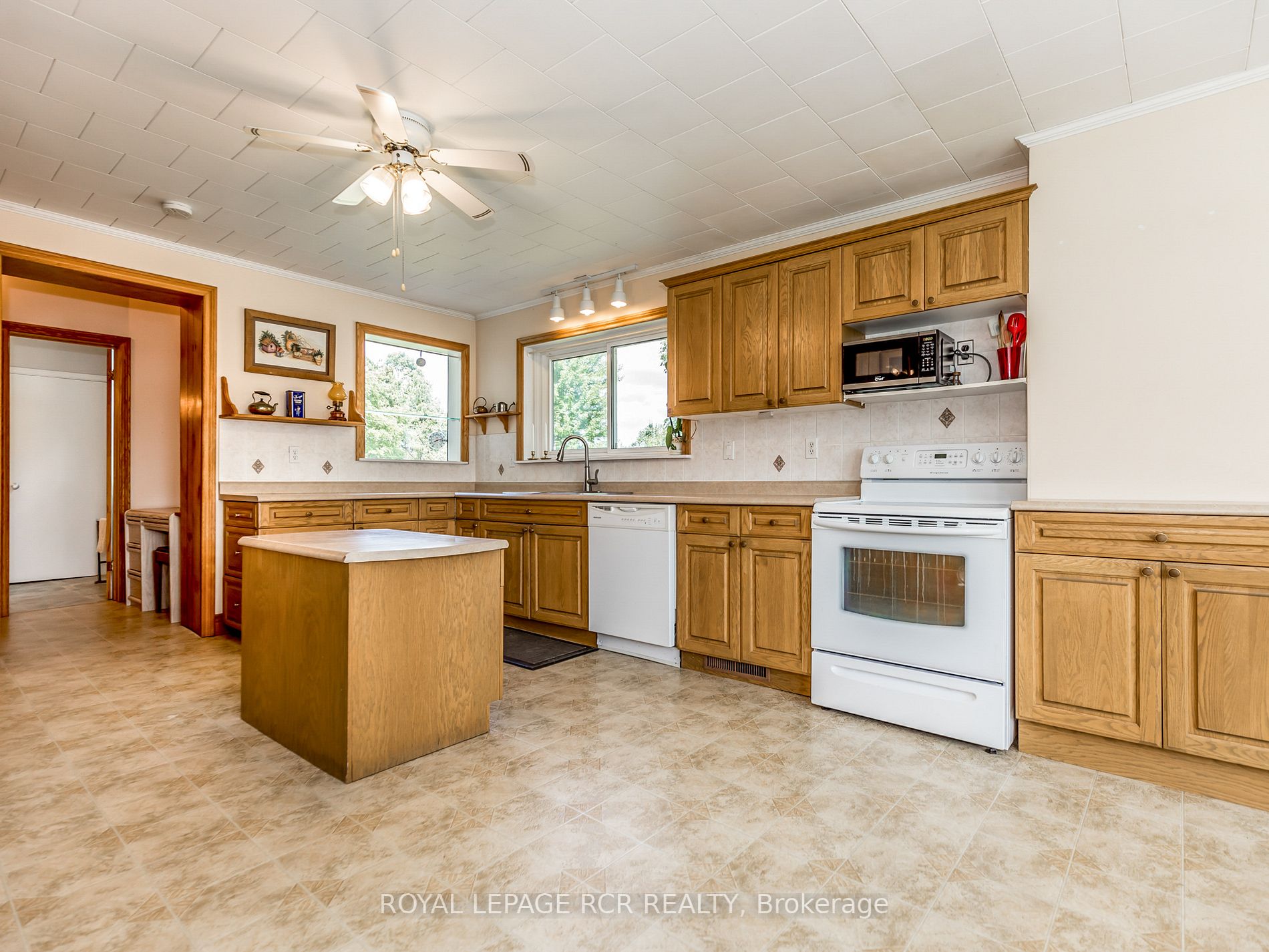5363 Davis Drive