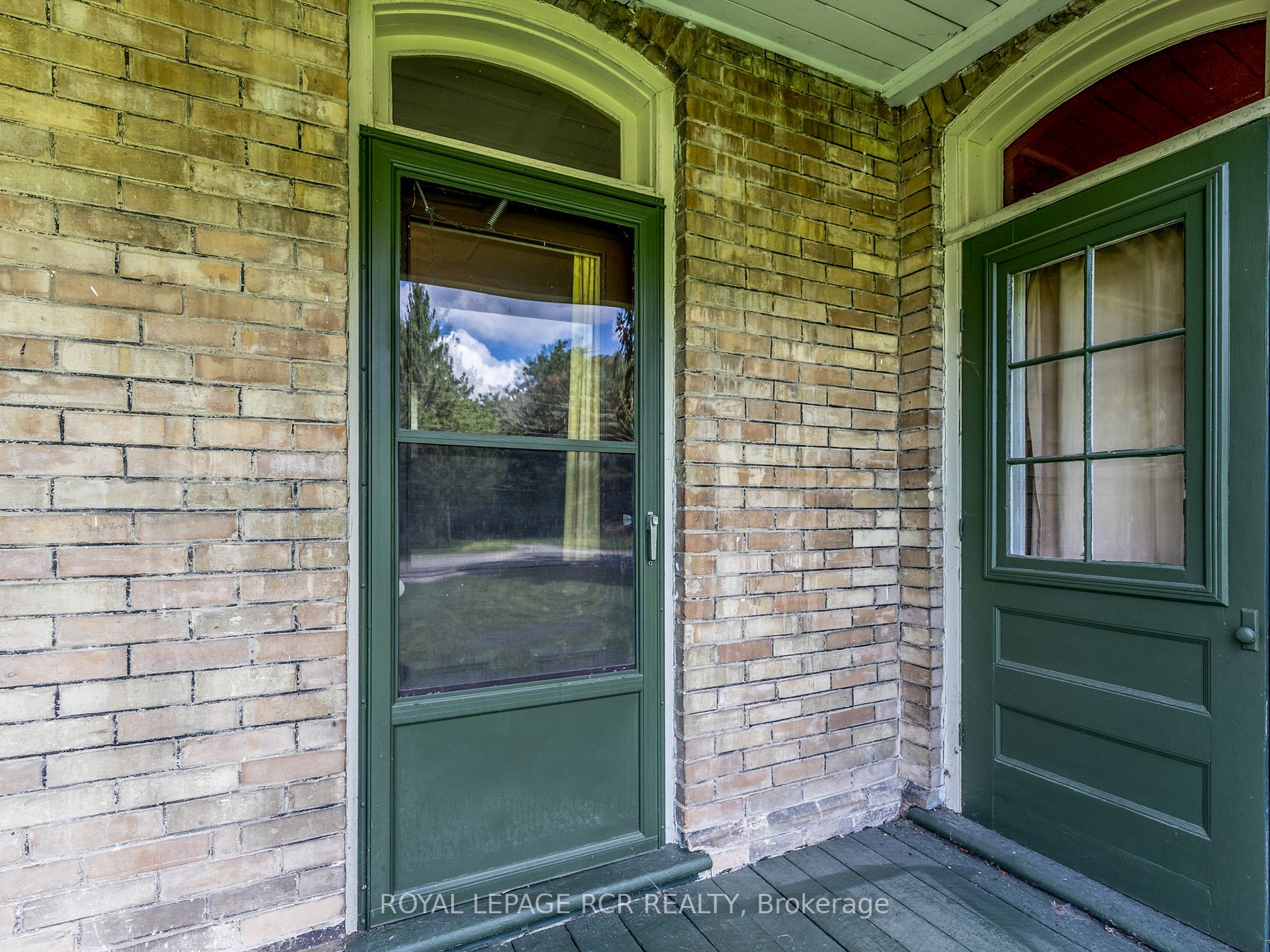 5363 Davis Drive