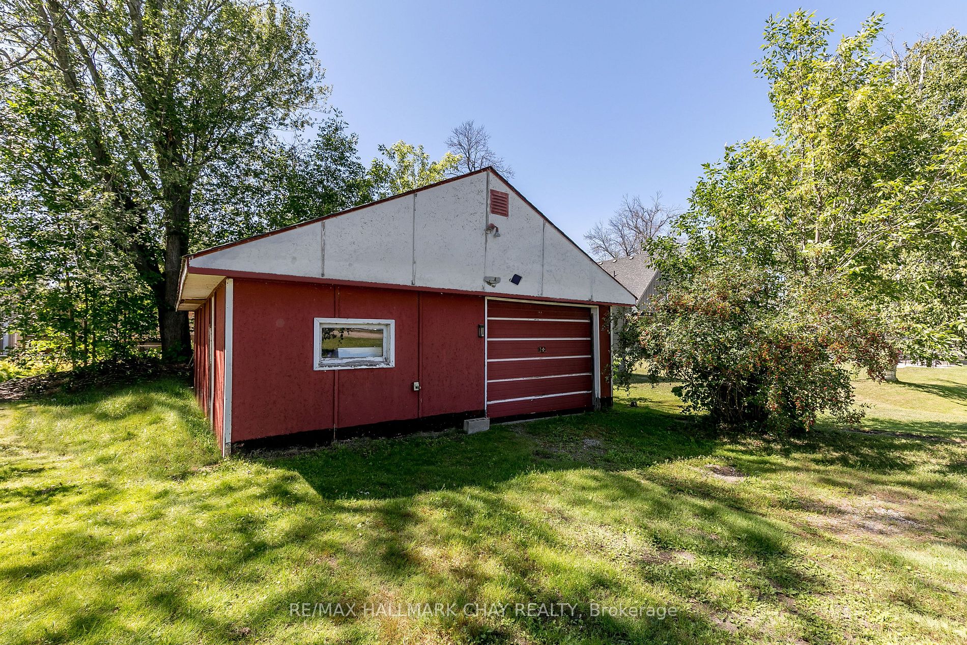 266 Maple Grove Dr