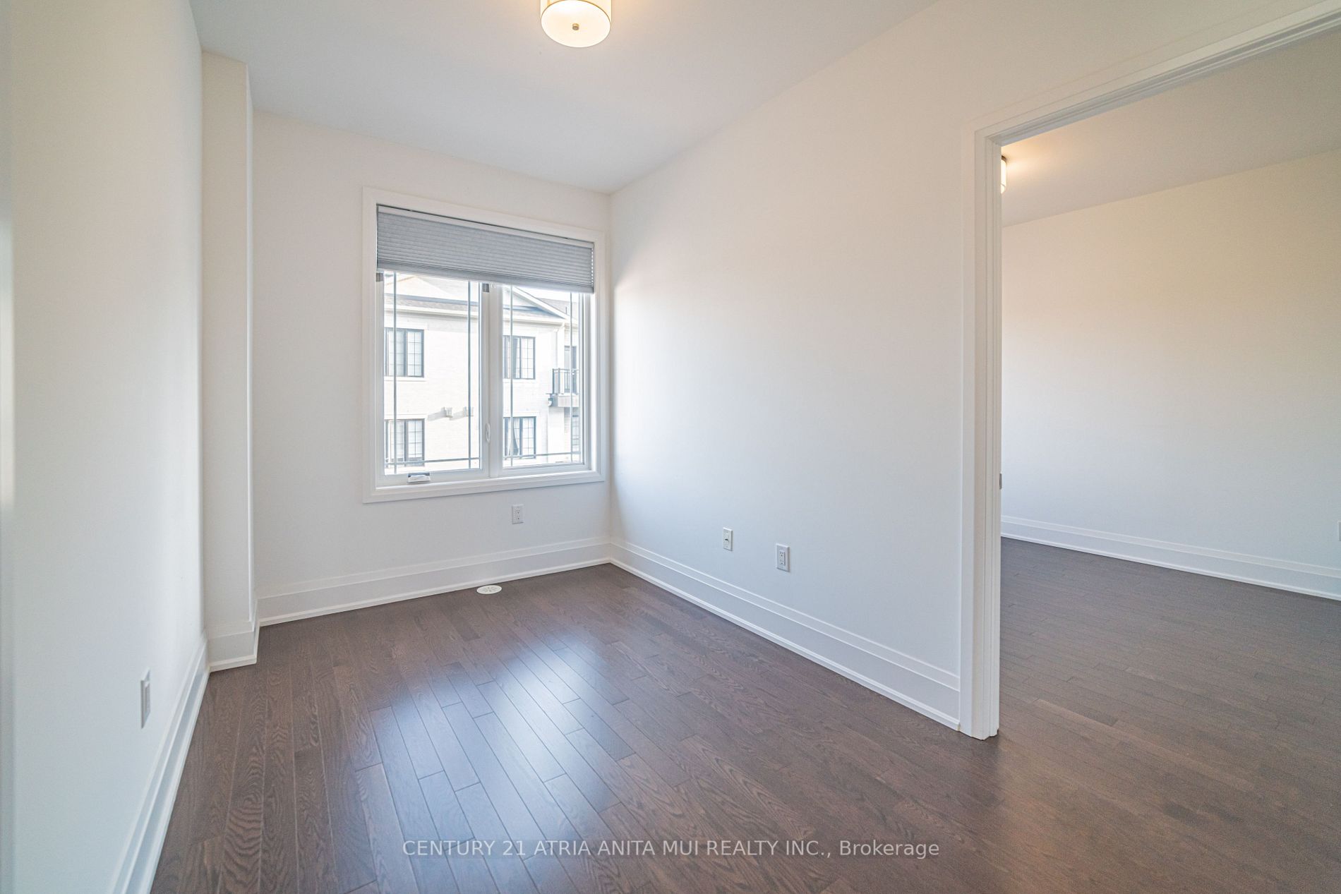 386 Highway 7 E, #Th8