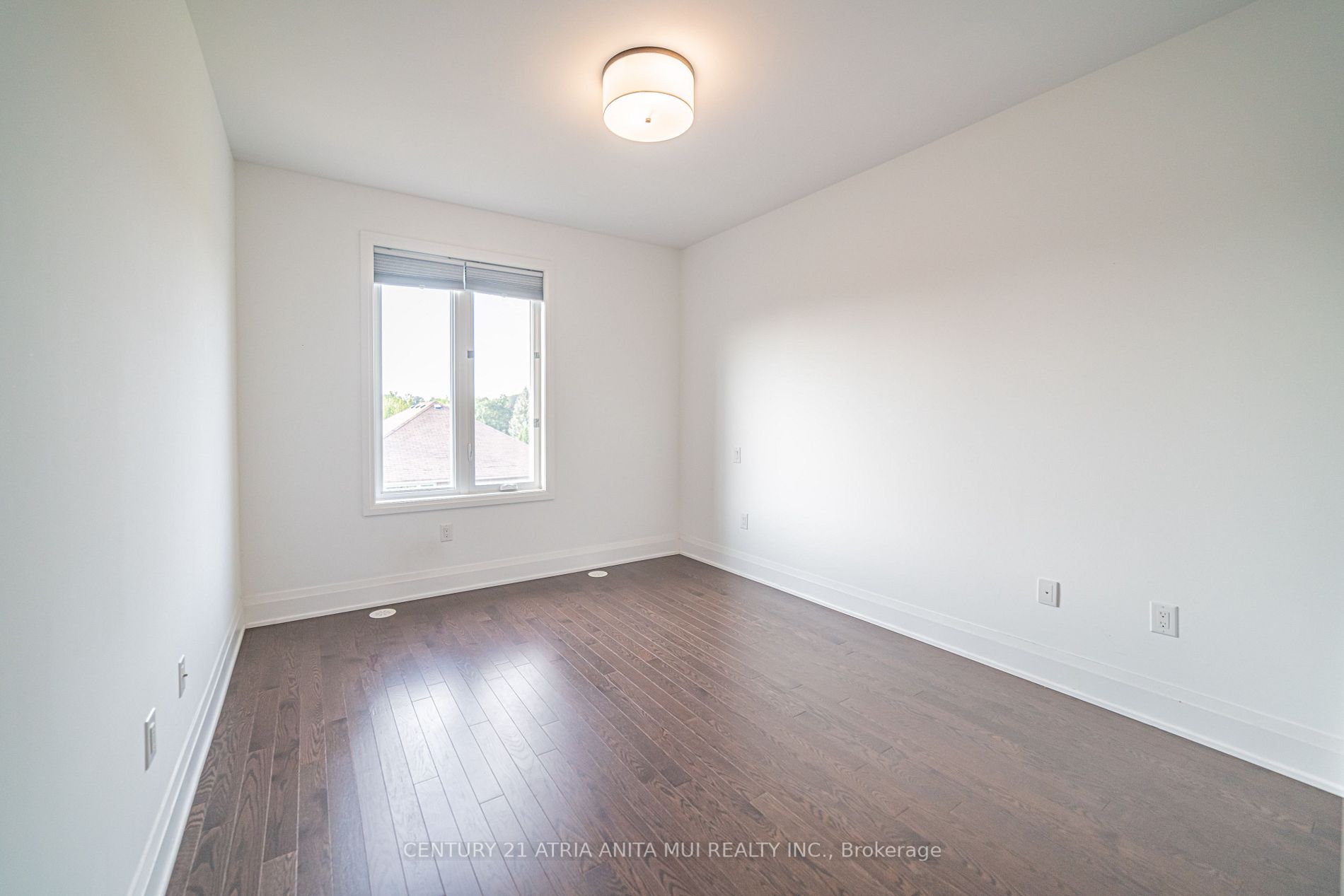 386 Highway 7 E, #Th8