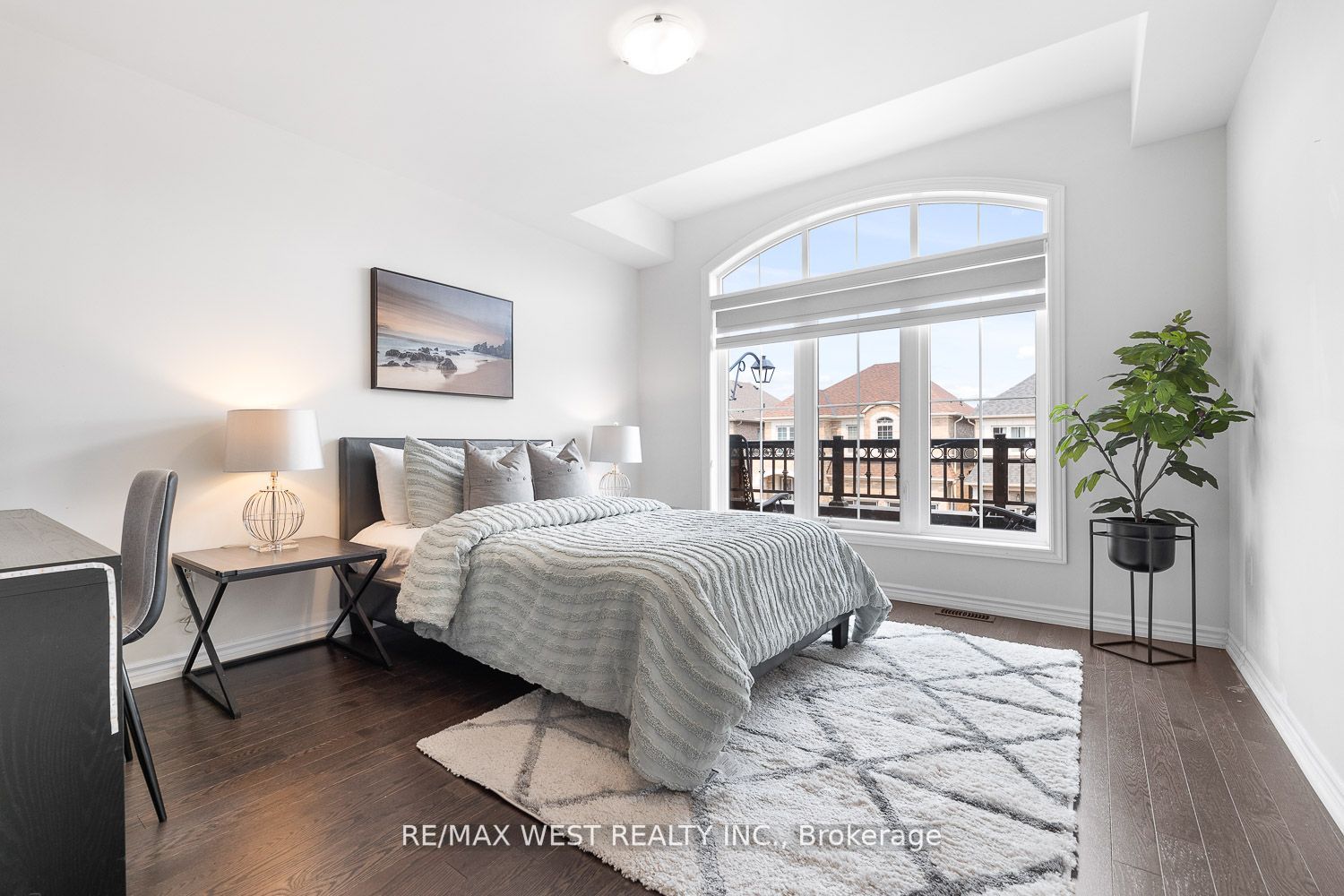 175 Stevenson Cres