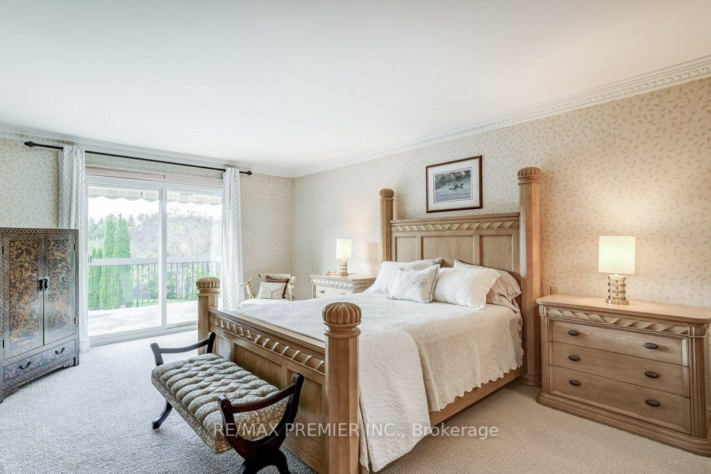 28 Bridgend Crt S
