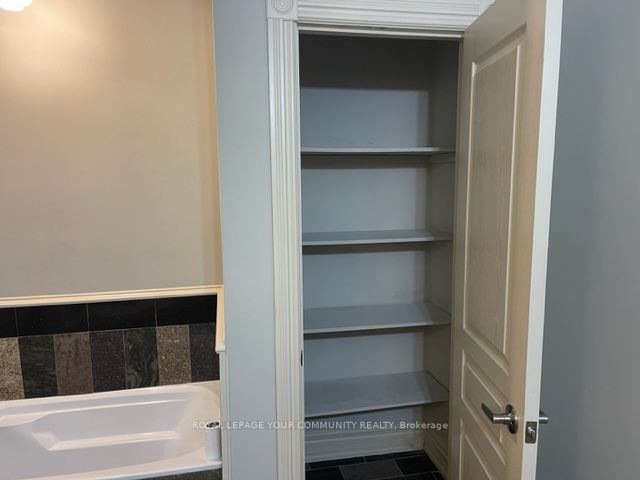 35 Wildwood Ave, #3