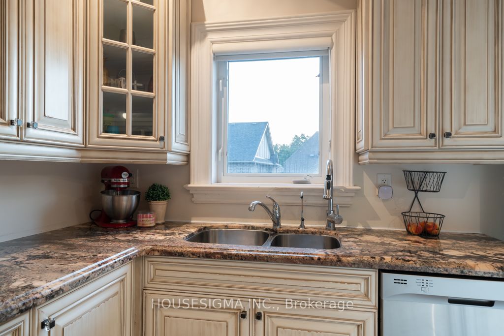 Listing N6782758 - Large Photo # 11