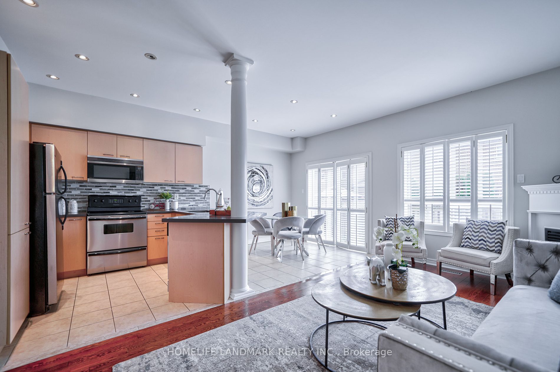 78 Cedarcrest Cres