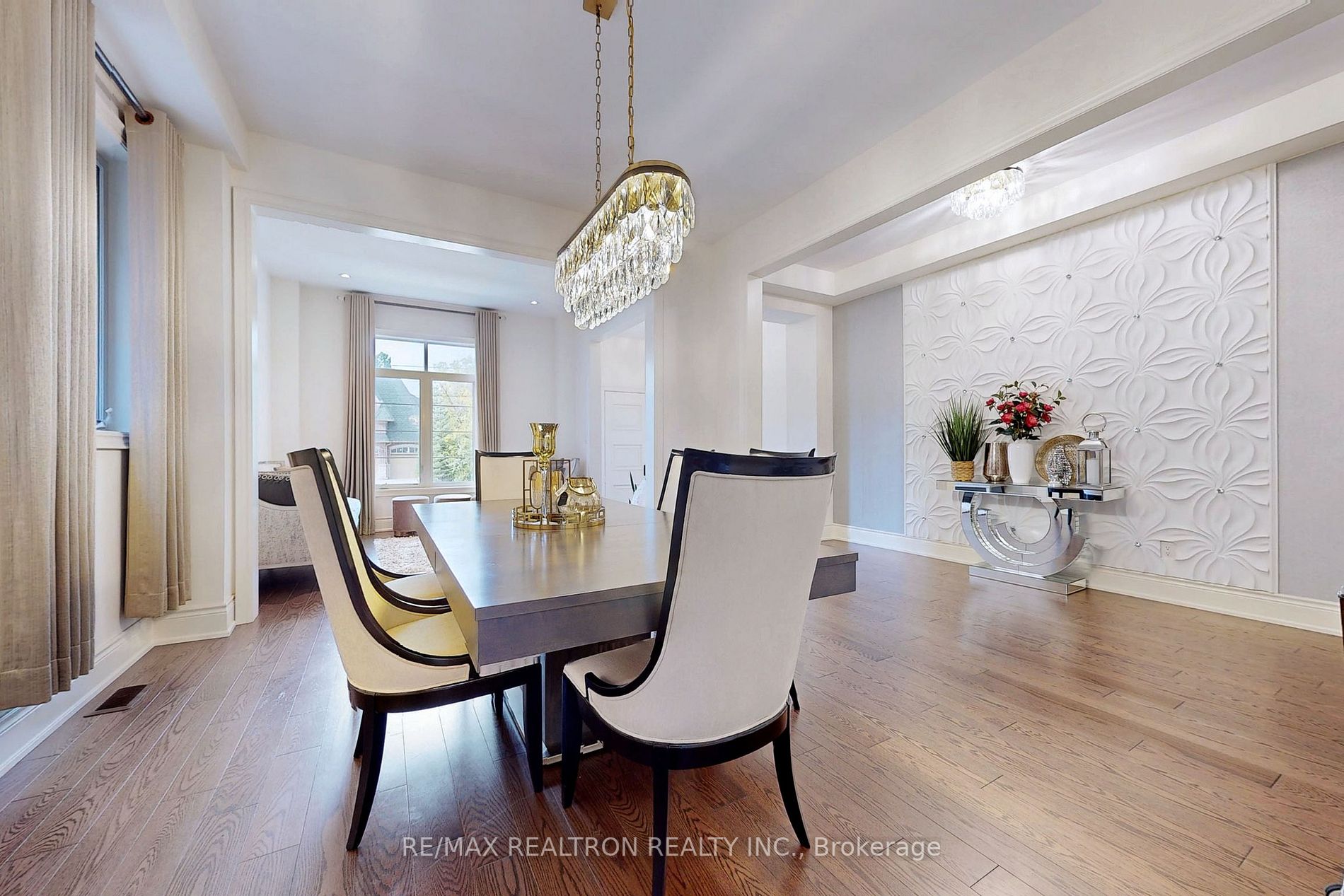 163 Hillsview Drive