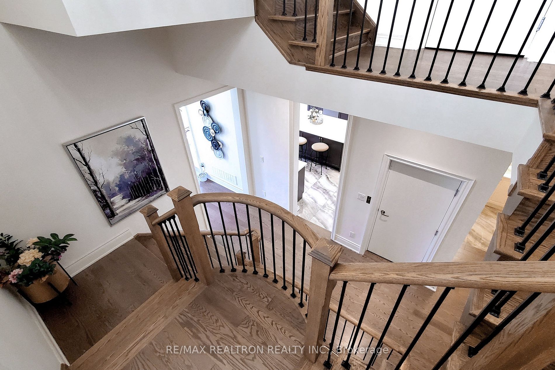 163 Hillsview Drive