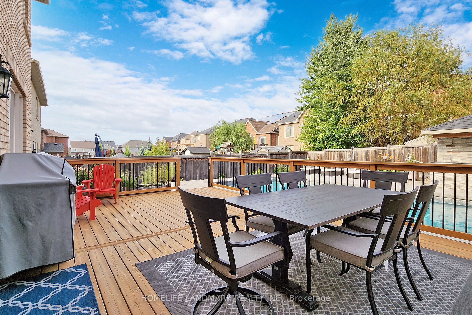 49 Gwillimbury Dr