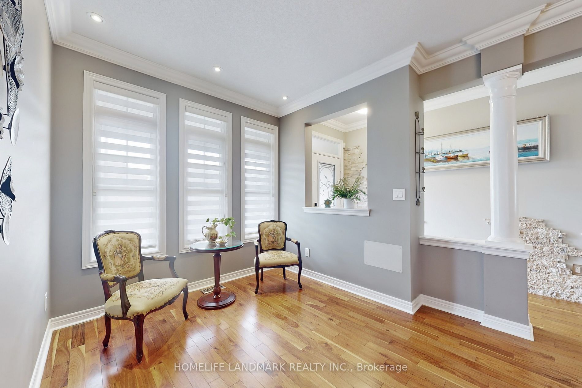 49 Gwillimbury Dr